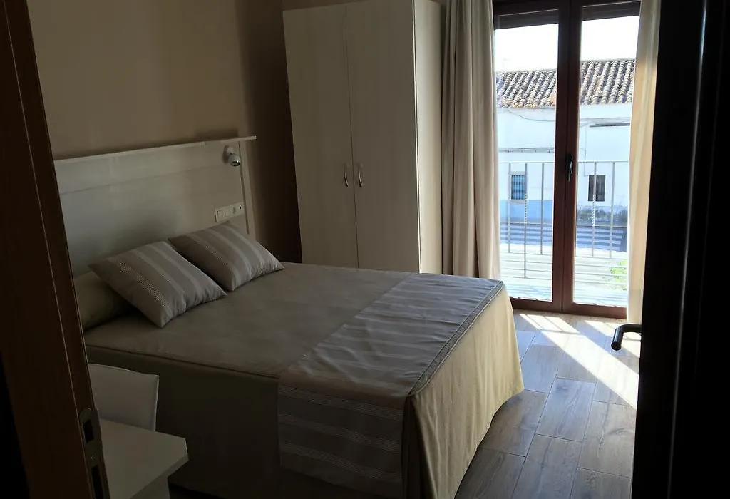 Hostal Los Encinares-1